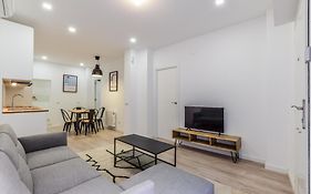 Apartamentos Reformados En Madrid Rio